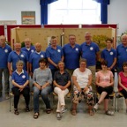 Gruppenfoto mit Frau.JPG